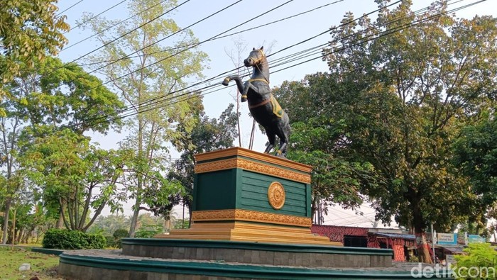 Tugu Kuda Kosong di Cianjur.