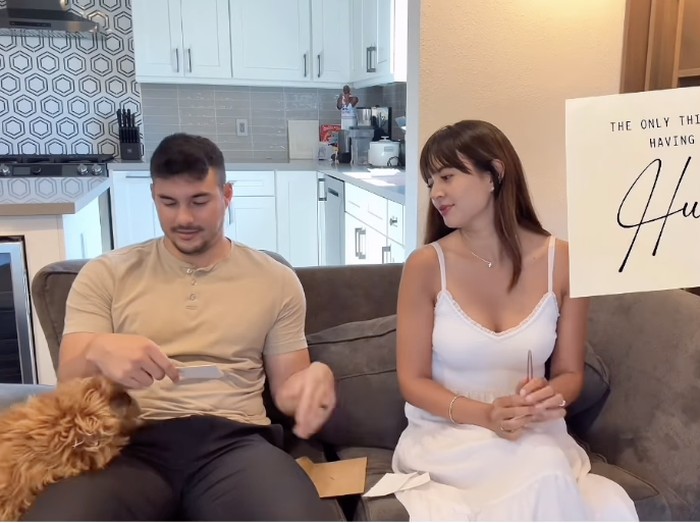 Aurelie Moeremans Aurelie Moeremanas uumumkan kehamilan anak pertama.