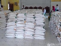 Penerima Bantuan Beras di Brebes Dimintai Uang Segini Per Kantong