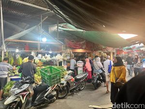 Ibu-ibu Curhat Belanja Rp 100.000 di Pasar Nggak Cukup buat Sehari