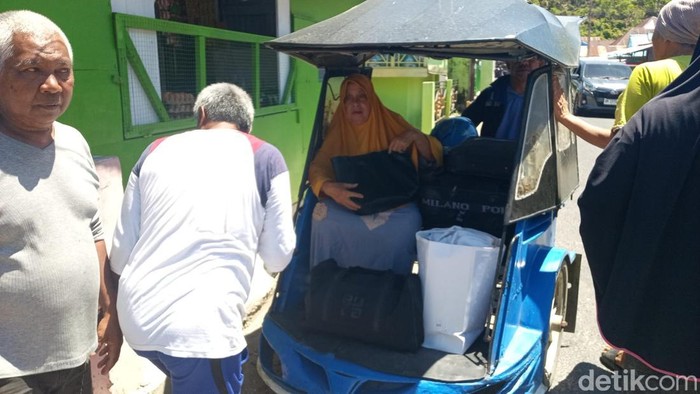 BPBD meminta wagra pesisir Gorontalo mulai mengevakuasi diri usai BMKG keluarkan peringatan dini tsunami pascagempa M 8,7 Rusia.
