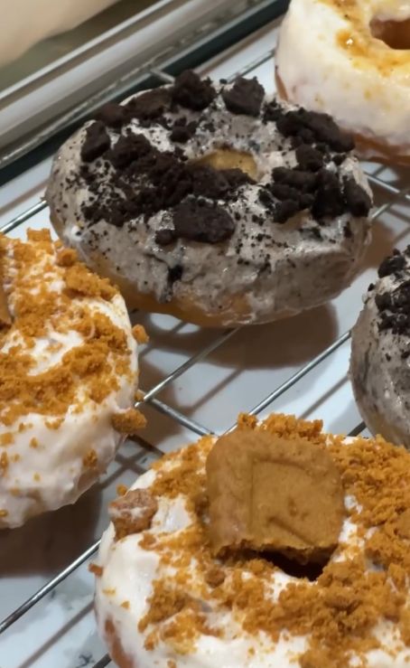 Tempat beli donat ubi.