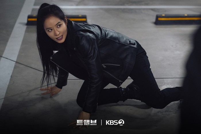 Adegan dalam drama Korea Twelve. Tayang 23 Agustus 2025 di KBS2 dan Disney+ Hotstar.