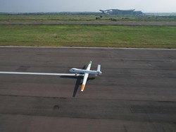 Drone Elang Hitam Buatan RI Sukses Terbang 24 Jam di 20 Ribu Kaki