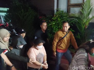Melacak Asal-usul Akta Palsu Bayi yang Dijual ke Singapura