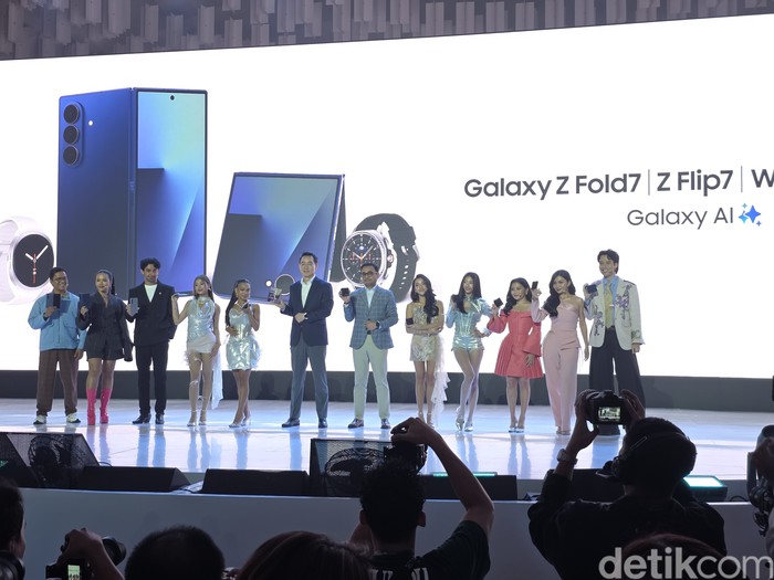Galaxy Z Fold7 & Flip7