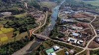 Foto udara progres pembangunan Bendungan Jenelata di Kecamatan Manuju, Kabupaten Gowa, Sulawesi Selatan, Rabu (30/7/2025). ANTARA FOTO/Hasrul Said