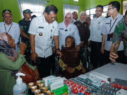 Gubernur Jateng, Ahmad Luthfi saat meninjau pelaksanaan program Speling, Rabu (30/7/2025).