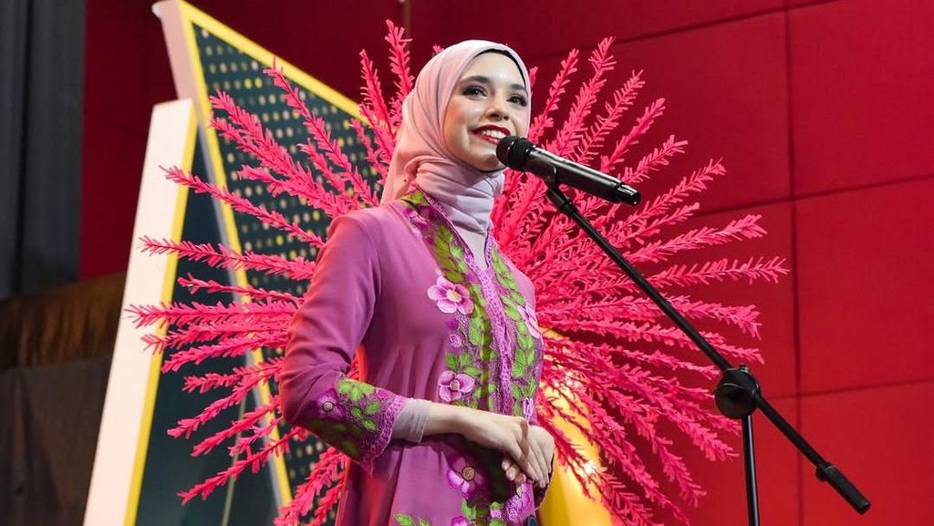 Dukungan Ayu Azhari untuk Isabel Si None Jaksel 2025