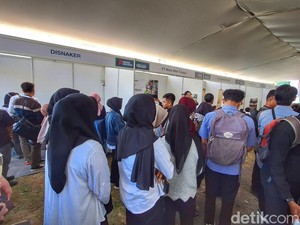 Langkah Menjemput Mimpi di Balik Lamaran Kerja