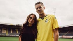 Potret Jennifer Coppen Temani Justin Hubner Jadi Bintang Baru Fortuna Sittard