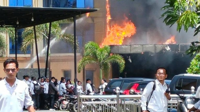 Kebarakan gedung di Asrama Haji Medan