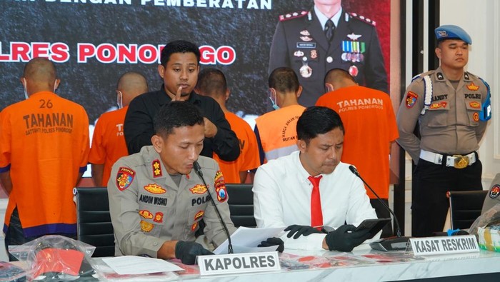 Komplotan pecah kaca mobil diungkap Polres Ponorogo