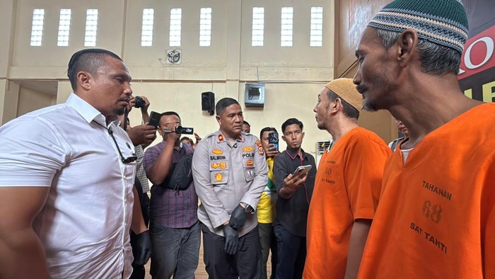 Konferensi kasus pembakara rumah di Aceh Utara. (Foto: Polres Lhokseumawe)