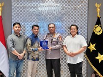 Kakorlantas Polri Dapat Penghargaan dari BEM Nusantara Se-Indonesia