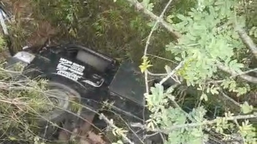 Mobil pikap terjun ke dalam jurang di Kampung Bijaesahan, Desa Tuapanaf, Kecamatan Takari, Kabupaten Kupang, NTT, Rabu (30/7/2025). (Tangkapan layar video)