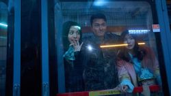 Momen Lee Minho dan Cast Omniscient Reader saat Break Syuting