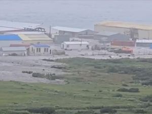 Video: Detik-detik Tsunami Hantam Pesisir Rusia