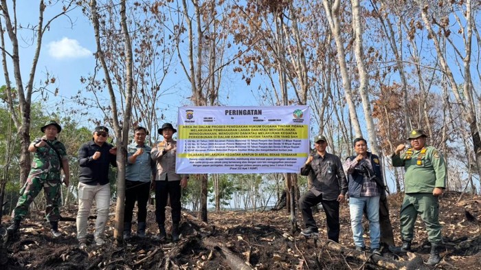 Petugas patroli di Rimbang Baling cegah karhutla (Dok Polsek Singingi Hilir).