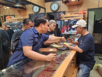Polisi Bongkar Toko Emas Palsu di Bengkalis, 1,8 Kg Perhiasan Disita