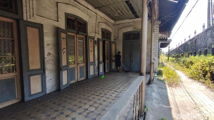 Rumah Indis Porong Sidoarjo Rumah Indis Porong Sidoarjo