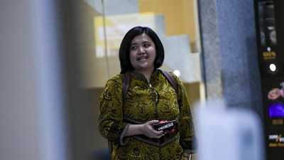 Senyum Eks Stafsus Nadiem Usai Diperiksa KPK soal Kasus Google Cloud