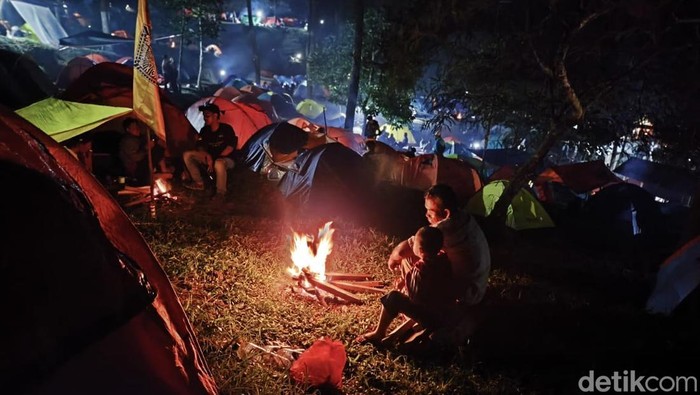 Suasana Objek wisata alam Bumi Perkemahan Ipukan Kuningan