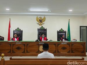 Ambo Ala Pembuat Uang Palsu Rp 640 Juta di UIN Makassar Dituntut 6 Tahun Bui