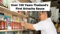 Sebuah toko kelontong di Thailand, terkenal sebagai penjual saus sri racha pertama. Berdiri sejak 1932, toko tersebut bertahan hingga hampir 100 tahun. Foto: TikTok/@bangkokfoodie