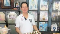 Sejak dahulu hingga sekarang, toko tersebut dikelola dari generasi ke generasi. Kini toko bernama Hattakam Makram tersebut dikelola oleh cucu dari pendirinya. Foto: TikTok/@bangkokfoodie