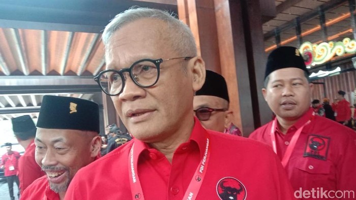Wakil Ketua Komisi II DPR RI, Aria Bima, saat ditemui di Denpasar, Rabu (30/7/2025).