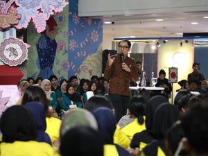 Wamenperin Dorong Anak Muda Aktif Lestarikan Batik di Era Digital