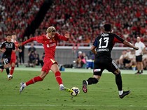 Hugo Ekitike Nikmati Atmosfer di Anfield