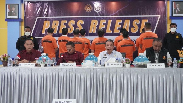 31 WNA asal Vietnam dideportasi dari Kota Baubau.