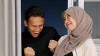 Pasangan Adiba Khanza dan pesepakbola Egy Maulana, berbahagia karena bakal menjadi orang tua.  Foto: dok instagram adiba khanza