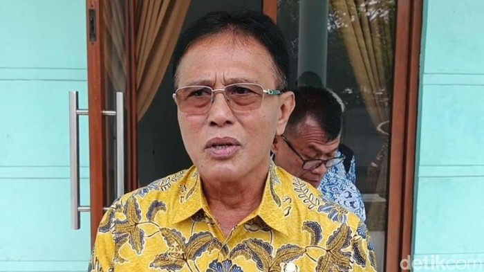 Bupati Ciamis Herdiat Sunarya
