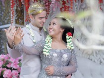 Kisah Cinta Romantis Devi, Wanita Kalimantan yang Dipinang Pria Rusia