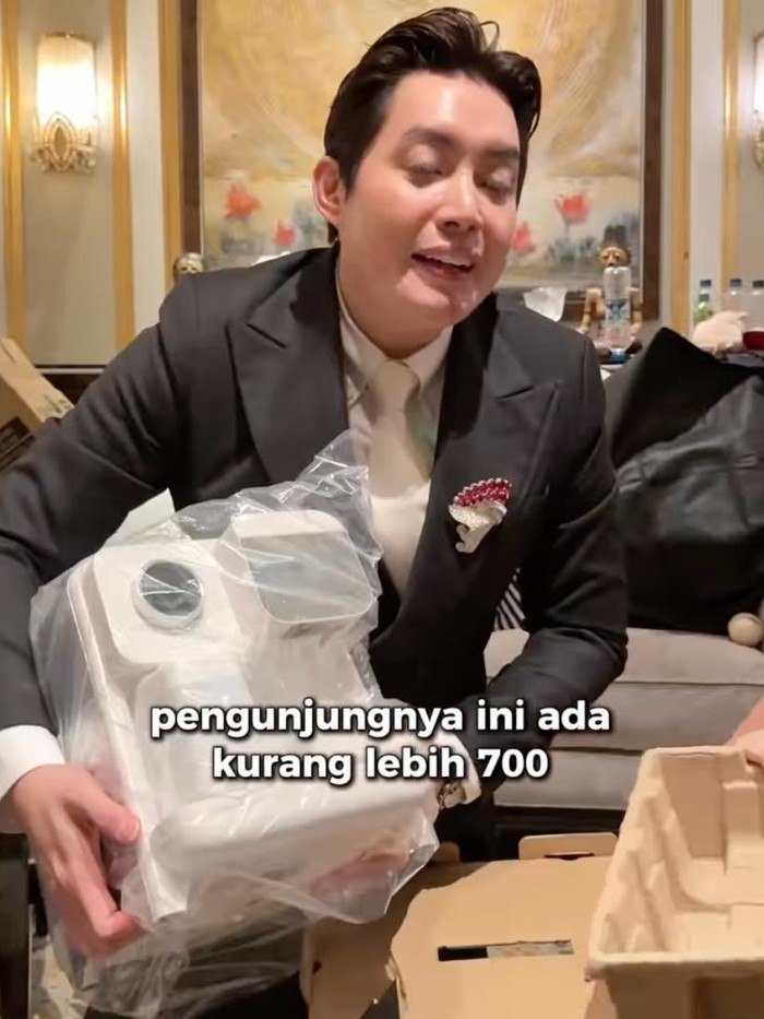 Edric Tjandra dalam Instagram miliknya.