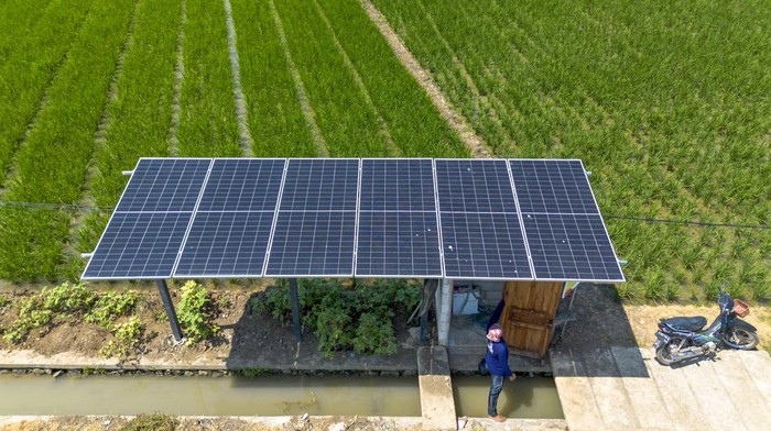 Energi Surya Jadi Andalan Irigasi Sawah Tadah Hujan di Indramayu