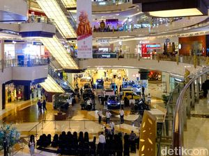 Mal Jakarta Tak Lagi Andalkan Diskon, Kini Jualan Taman dan Area Outdoor