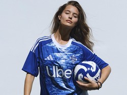 Foto: Didit Hediprasetyo Desain Jersey Terbaru Klub Italia Como 1907