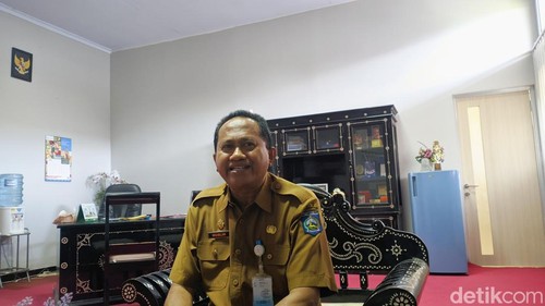 Kepala Dinas Kelautan dan Perikanan NTB Muslim. (Ahmad Viqi/detikBali).