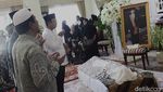 Bingkai Sepekan: Kebakaran Pasar Taman Puring-Wafatnya 2 Tokoh Indonesia