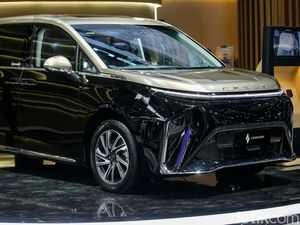 Mewah! Begini Tampilan Maxus Mifa 9 Lombardi