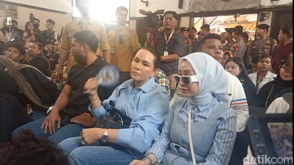 Video Kuasa Hukum Klaim Produk Reza Gladys Sudah Terdaftar BPOM