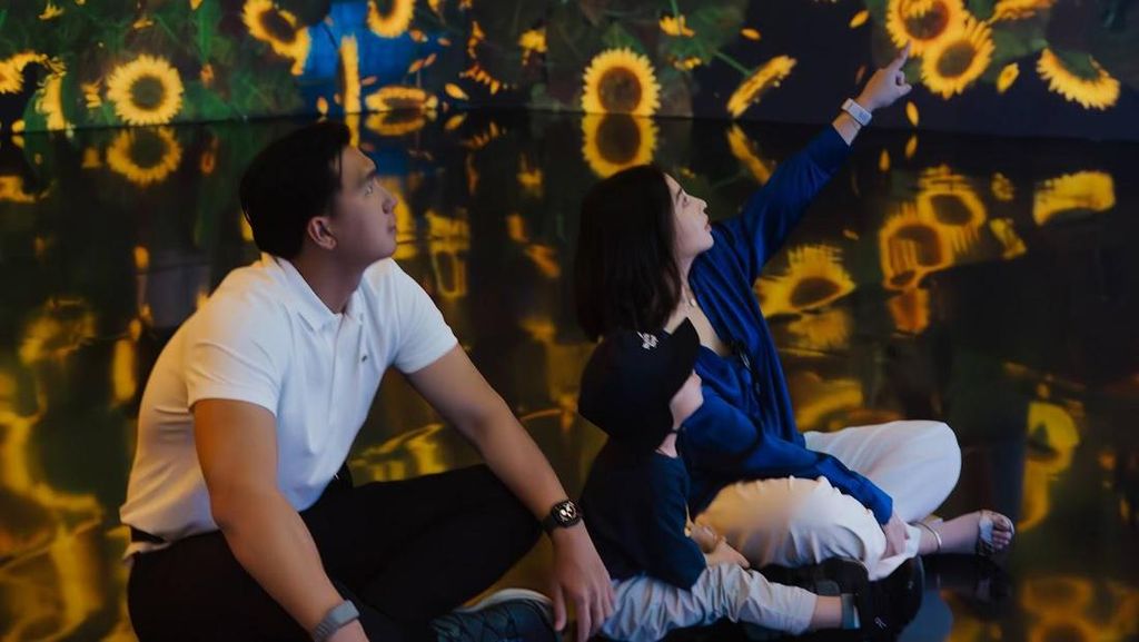 Nikita Willy Komitmen Kenalkan Dunia Sains ke Issa Sejak Dini