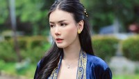 Nita Gunawan mengatakan memakai kebaya tak hanya saat bikin konten. Meeting pakai kebaya, terus kemarin Jumat berkah pakai kebaya. Di sehari-hari aku, aku mulai pakai kebaya, ujarnya. (Foto: dok Instagram nitagunawan09)