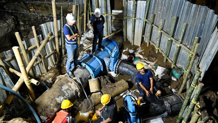 Potret Progres Proyek Koneksi Jaringan Pipa PDAM Makassar di Pabaeng-Baeng