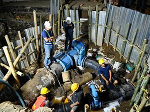 Potret Progres Proyek Koneksi Jaringan Pipa PDAM Makassar di Pabaeng-Baeng