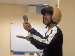 Viral Eks Karyawan Acungkan Pisau ke Staf HRD di Batam
